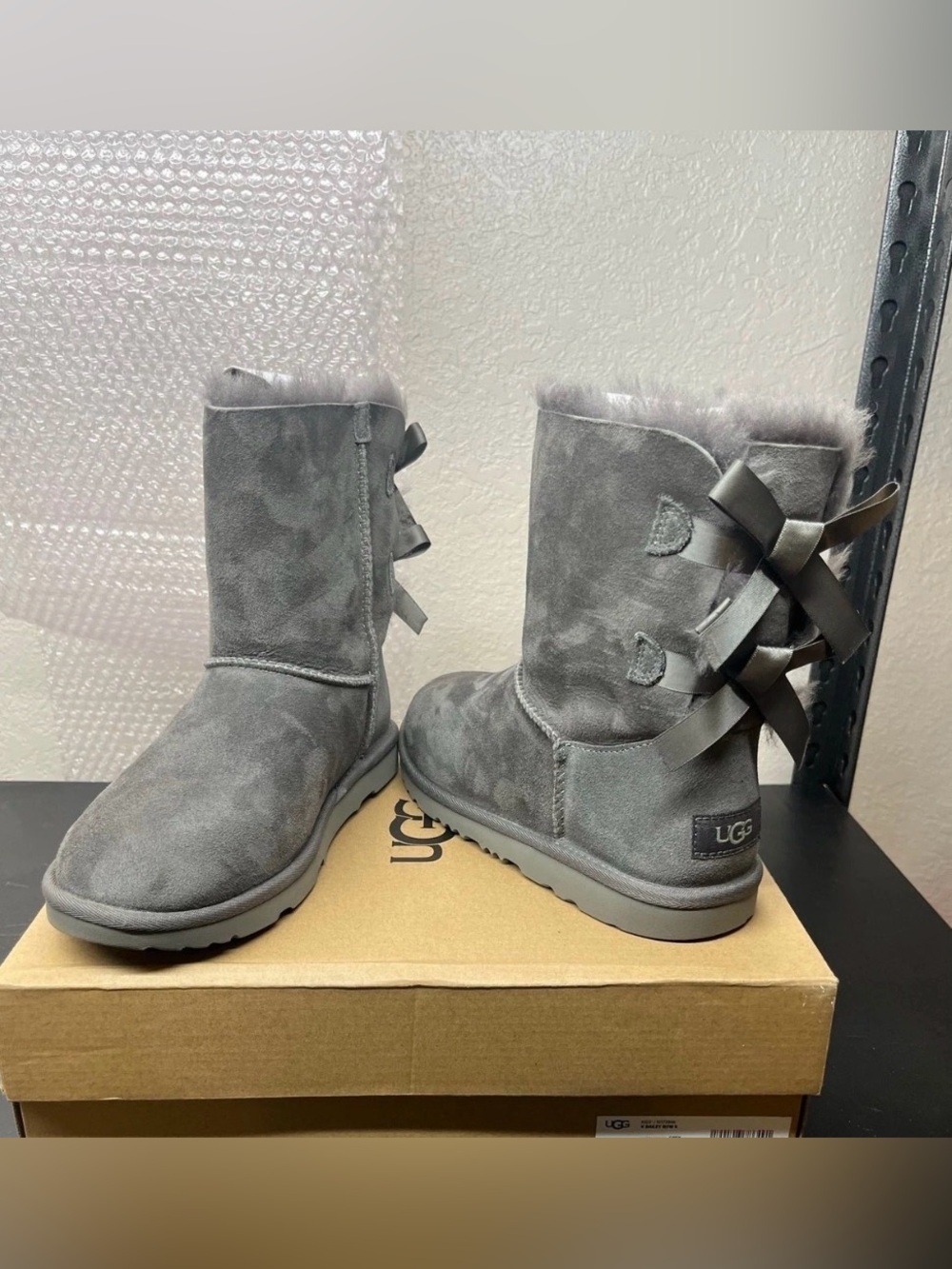 UGG Women’s Classic Mid calf Bow Boots in Grey